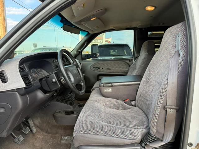 2001 Dodge Ram 3500 ST