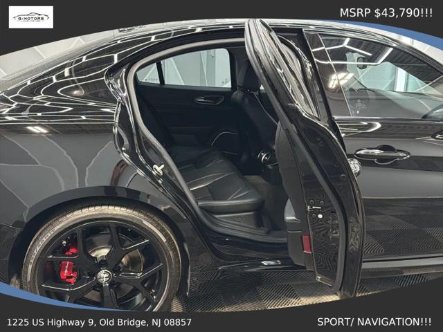 2019 Alfa Romeo Giulia Sport RWD