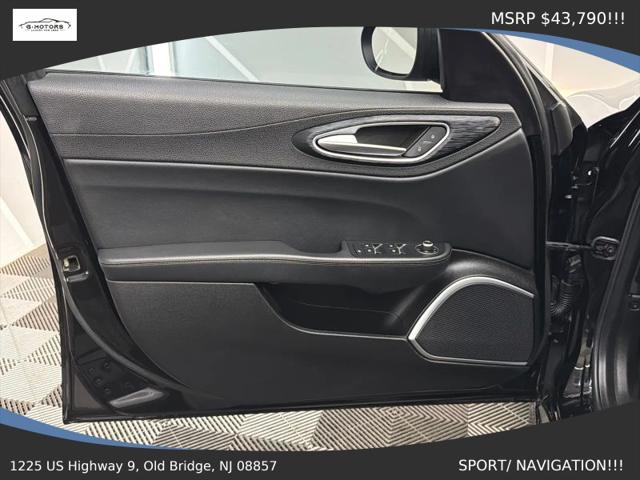 2019 Alfa Romeo Giulia Sport RWD