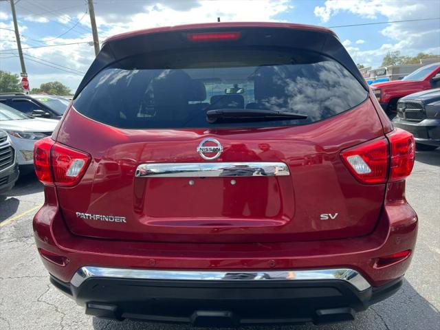 2017 Nissan Pathfinder SV