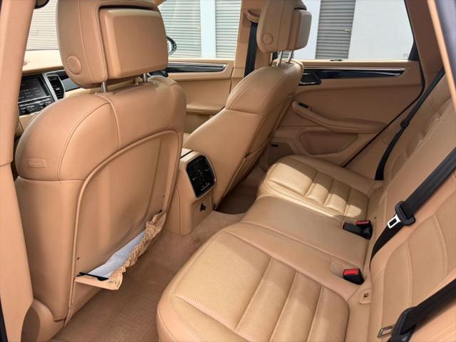 2015 Porsche Macan S