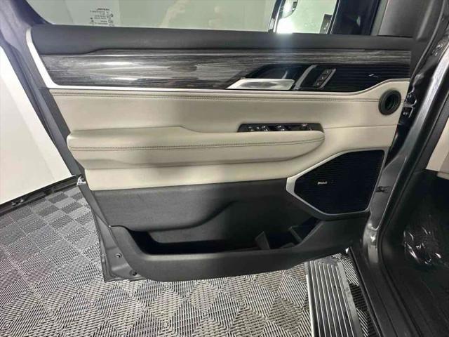 2022 Jeep Wagoneer Series III 4x4