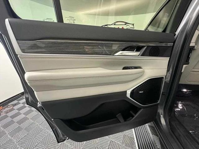 2022 Jeep Wagoneer Series III 4x4