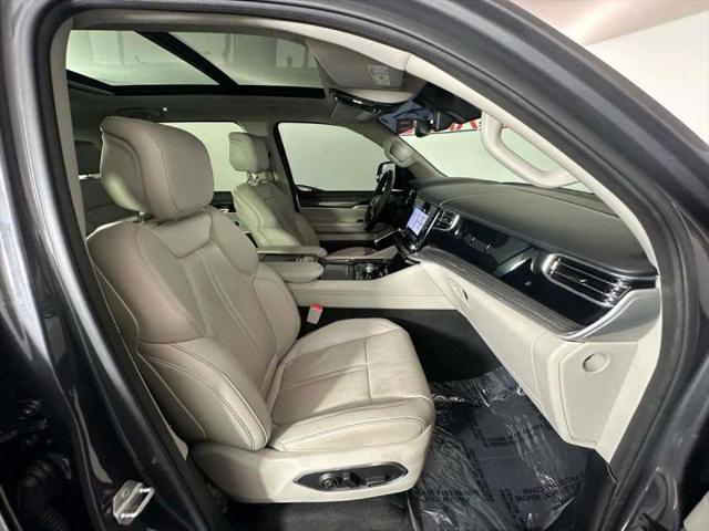 2022 Jeep Wagoneer Series III 4x4