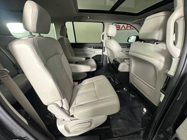 2022 Jeep Wagoneer Series III 4x4