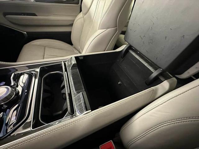 2022 Jeep Wagoneer Series III 4x4