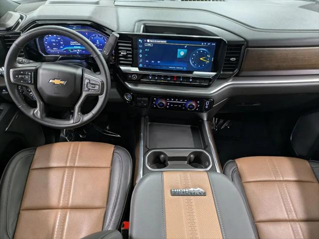 2025 Chevrolet Silverado 2500HD Crew Cab, Standard Bed, High Country, 4WD