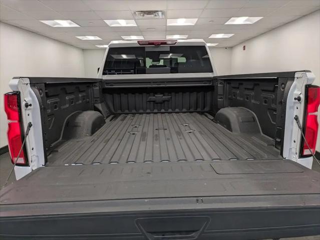 2025 Chevrolet Silverado 2500HD Crew Cab, Standard Bed, High Country, 4WD