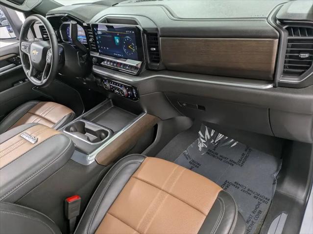 2025 Chevrolet Silverado 2500HD Crew Cab, Standard Bed, High Country, 4WD