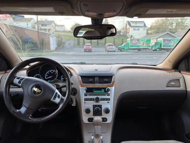 2011 Chevrolet Malibu 2LT
