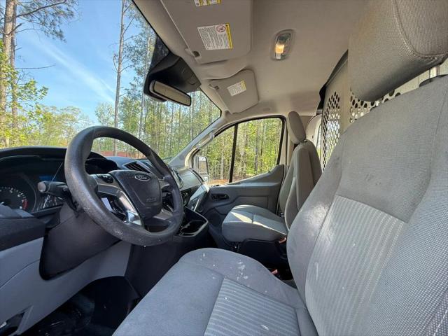 2016 Ford Transit w/60/40 Side Door w/RWB