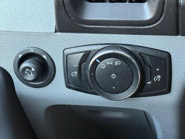 2016 Ford Transit w/60/40 Side Door w/RWB