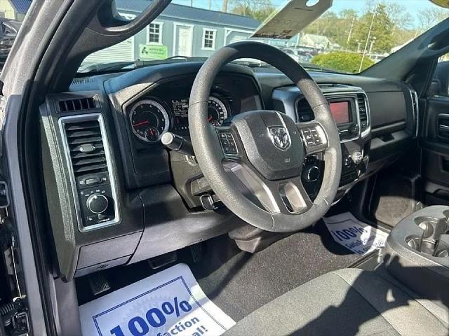 2024 Ram 1500 Classic Warlock Crew Cab 4x2 5'7" Box