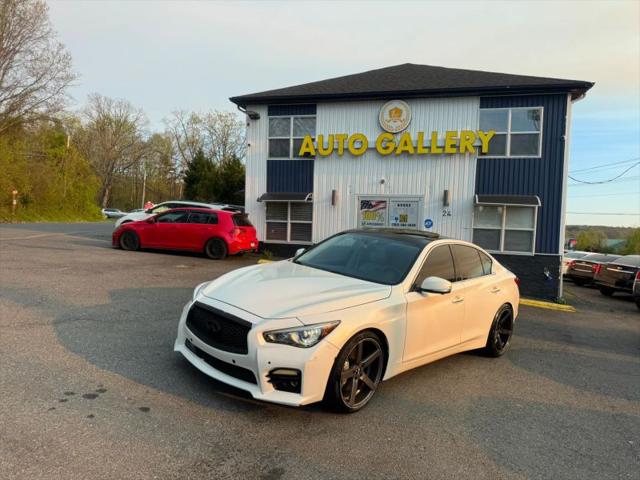2015 INFINITI Q50 Sport