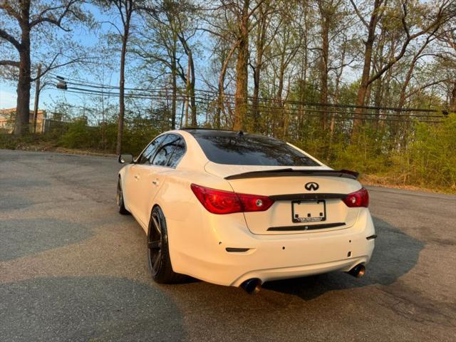 2015 INFINITI Q50 Sport