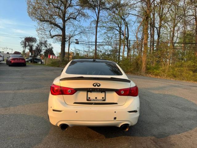 2015 INFINITI Q50 Sport