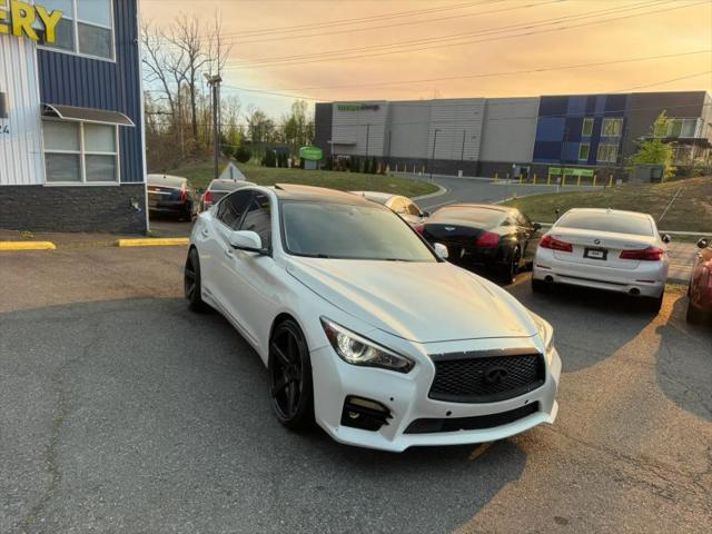 2015 INFINITI Q50 Sport