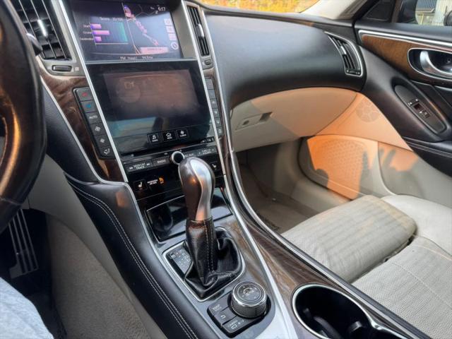 2015 INFINITI Q50 Sport