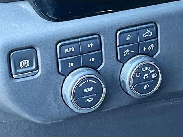 2022 Chevrolet Silverado 1500 4WD Crew Cab Short Bed LT Trail Boss