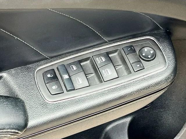 2021 Dodge Charger SXT RWD