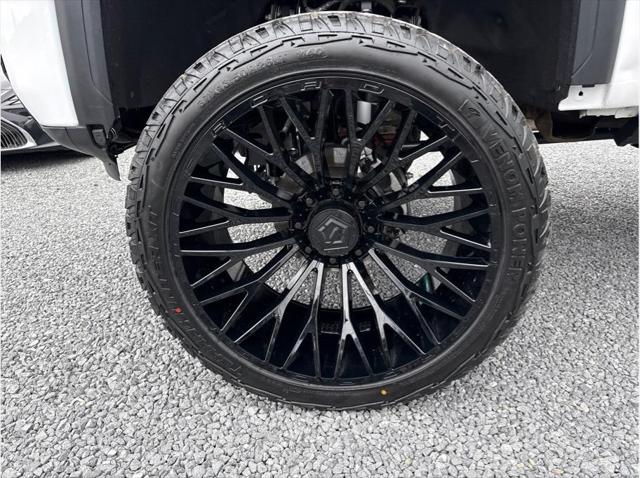 2025 GMC Sierra 2500HD 4WD Crew Cab Standard Bed AT4