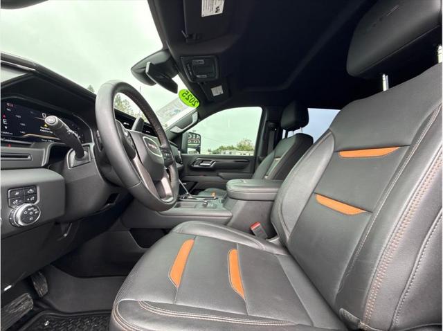 2025 GMC Sierra 2500HD 4WD Crew Cab Standard Bed AT4