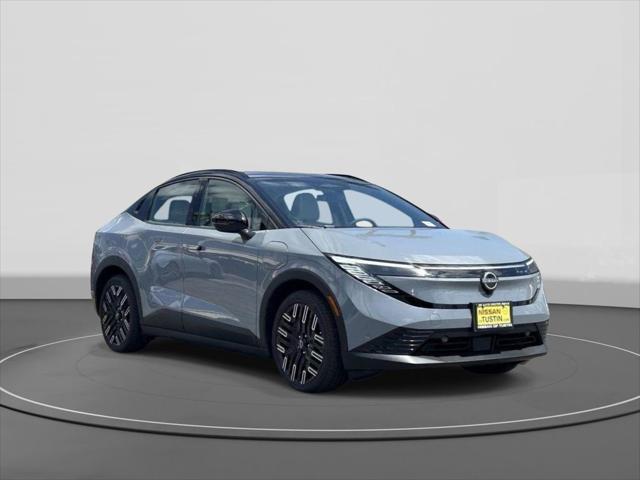 2026 Nissan LEAF PLATINUM+
