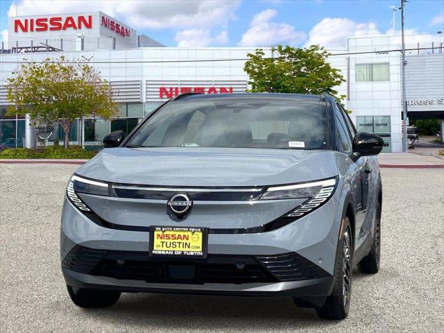 2026 Nissan LEAF PLATINUM+