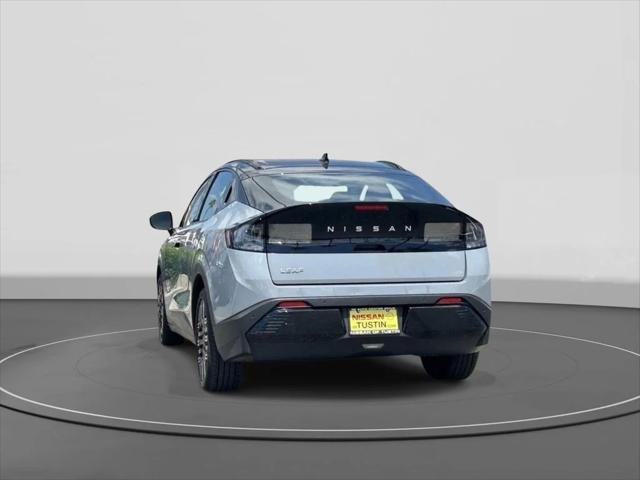 2026 Nissan LEAF PLATINUM+