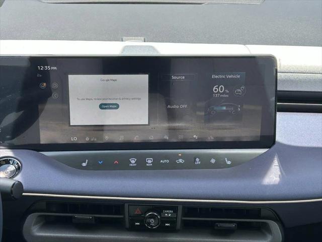 2026 Nissan LEAF PLATINUM+