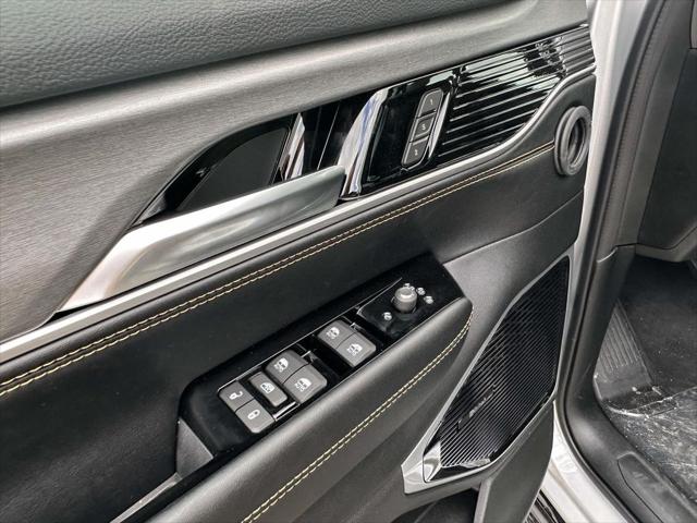 2026 Jeep Grand Wagoneer L 4x4