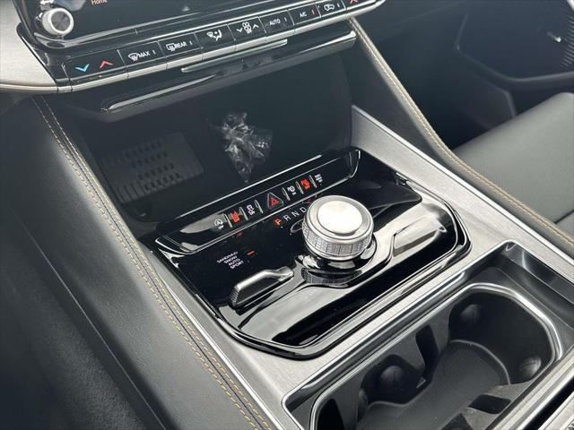2026 Jeep Grand Wagoneer L 4x4