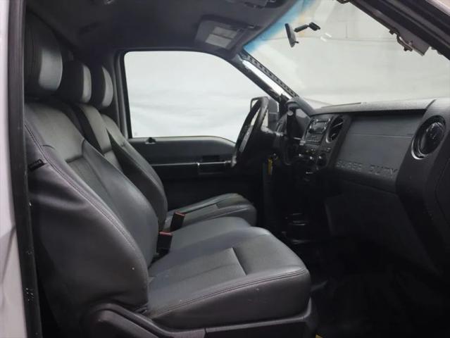 2015 Ford F-550 XL