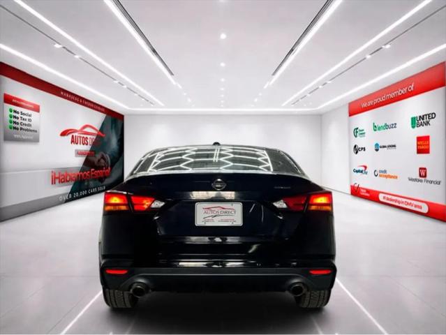 2022 Nissan Altima SR FWD