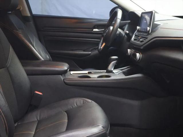 2022 Nissan Altima SR FWD
