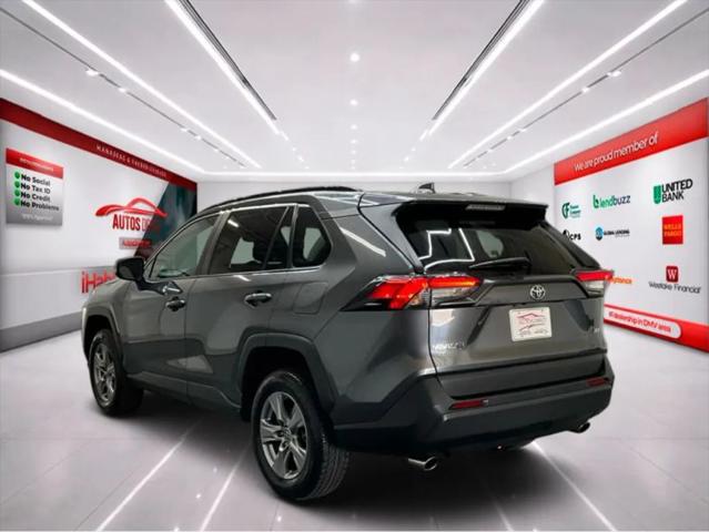 2022 Toyota RAV4 XLE