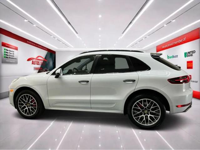 2017 Porsche Macan Turbo