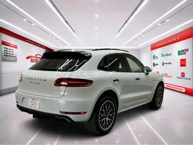 2017 Porsche Macan Turbo