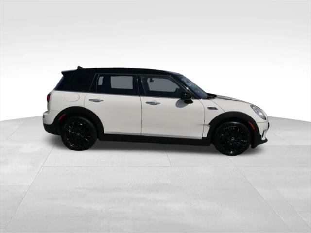 2018 MINI Cooper Clubman Cooper