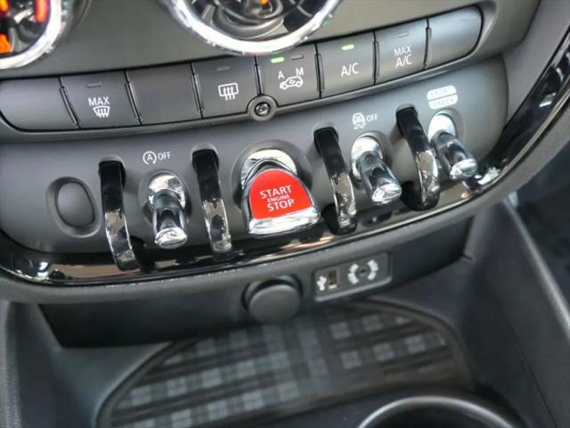2018 MINI Cooper Clubman Cooper