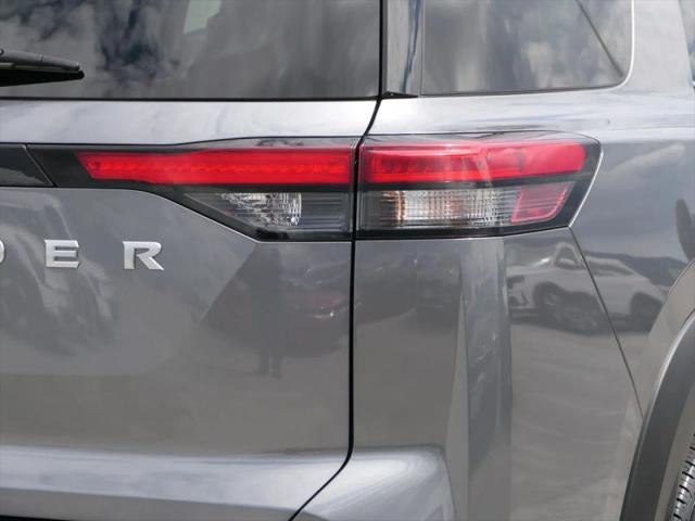 2025 Nissan Pathfinder SV FWD