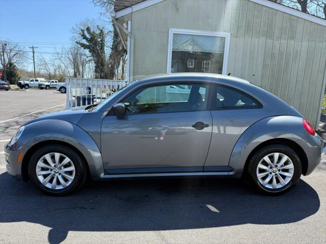 2013 Volkswagen Beetle 2.5L Entry