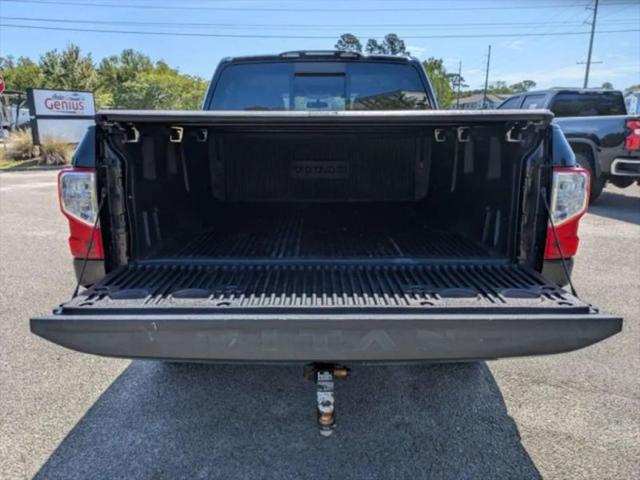 2017 Nissan Titan SV