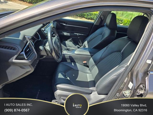 2020 Toyota Camry SE