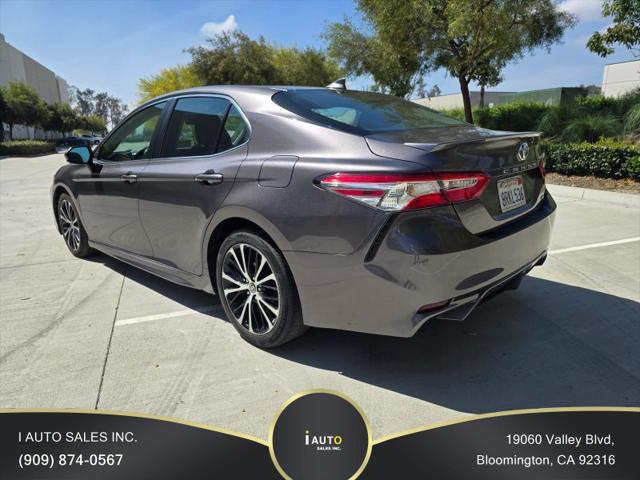 2020 Toyota Camry SE