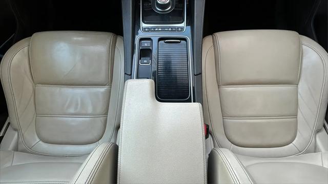 2019 Jaguar F-PACE 25t Prestige