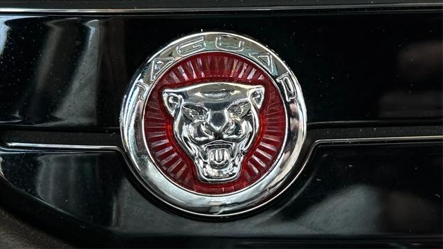 2019 Jaguar F-PACE 25t Prestige