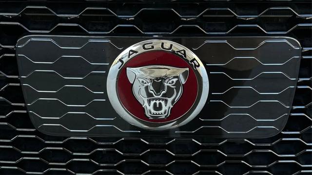 2019 Jaguar F-PACE 25t Prestige