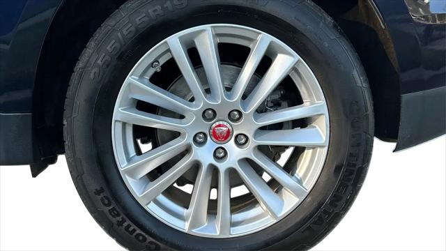 2019 Jaguar F-PACE 25t Prestige