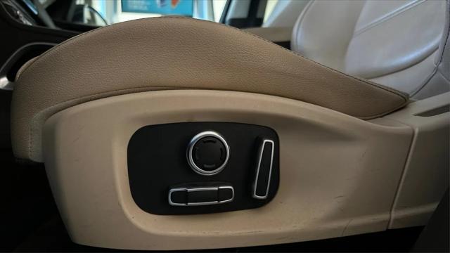 2019 Jaguar F-PACE 25t Prestige